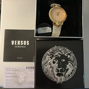 Versace versus watch brand new never used